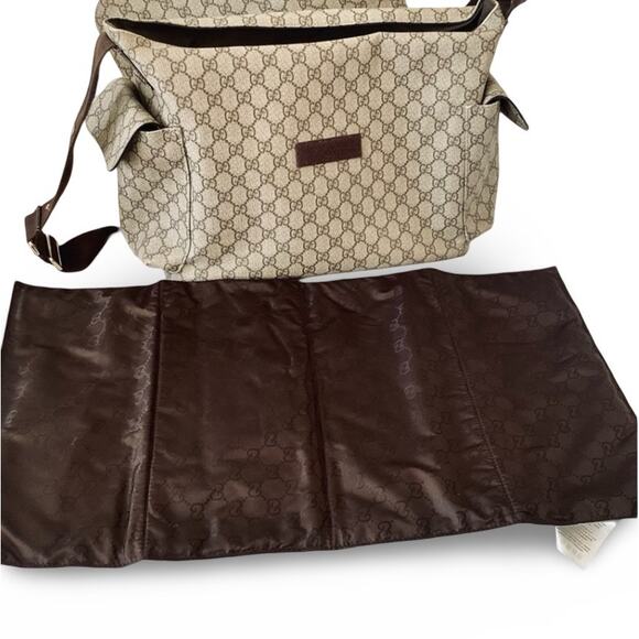 Gucci Beige and Brown Baby Bag - Picture 10 of 16